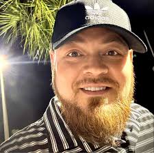 Happy Birthday to this beautiful person, always standing just to my right,  my guitar player, Dario Parente! Thank you for bringing light, love and  pure joy to my life. Thank you for