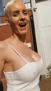 @AnikeOfficials video Tweet