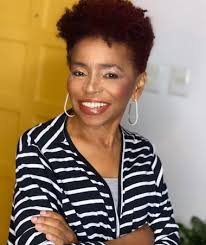 Wanda Chase, jornalista e apresentadora, morre ao passar por cirurgia em  Salvador