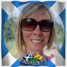 Lisa Rushton (@lisa_j_x_x_x)