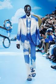 Additional looks from virgil abloh's final show for louis vuitton, held in miami, on november 30, 2021, have been added to the end of this slideshow. Among The Clouds Virgil Abloh S Louis Vuitton Transforms The Suit Anotherman