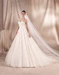 Maybe you would like to learn more about one of these? Robe De Mariee Drapee Beige Siany Groupe Pronovias Sonia B