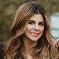 Sandra Walthall's Instagram, Twitter & Facebook