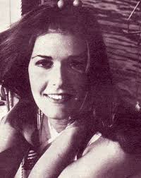 Lui era giovane, affascinante e playboy, ma franco califano e mita medici. Mita Medici Wikipedia