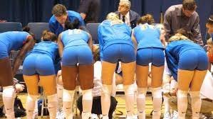 I tornei di pallavolo si terranno a tokyo dal 24 luglio all'8 agosto 2021. E Veritiera La Leggenda Dei Glutei Affascinanti Di Chi Pratica Pallavolo Quora