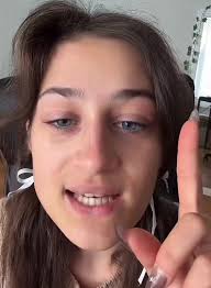 #countdown #10to0countdown #eyecontact #eyecontactchallenge #joi