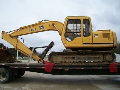 John Deere 490E Excavator