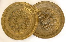 Vintage Brass Wall Plates Decorative Wall Hangings Vintage Brass Plates Mid Century Brass Made In England By Ag Plate Wall Decor Plates On Wall Brass Decor