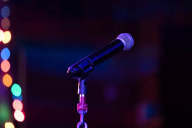 One of the biggest struggles that many singers face is singing high notes correctly without straining or damaging the voice. 8 Tips To Sound More Like Ariana Grande How To Karaoke
