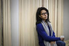 Alors que le sujet de l'arbitrage. Le Pere D Audrey Pulvar Accuse De Pedocriminalite La Journaliste Affectee Malgre Elle Par La Polemique Soirmag
