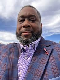 The 5 Star Cutz- Sherwood & 5 Star Cutz- Pine Bluff would like to take this  time to wish Derek Tenpenny a VERY Happy Birthday!!! Enjoy your FREE week 