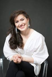 She is known for her work on seksmisja (1984), если бы земля не была круглой. Bozena Bujnicka Soprano Short Biography