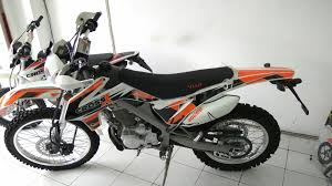 Download stiker buat motor trail viar / modifikasi motor trail untuk harian modifikasi motor terbaru 2021 / install the latest version of motor trail sticker app for free. 35 Terbaik Untuk Jual Stiker Viar Cross X 150 Sticker Fans