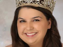 Isis is Good As Gold' themes anniversary bal masque