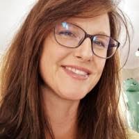 Angie Bester's Instagram, Twitter & Facebook