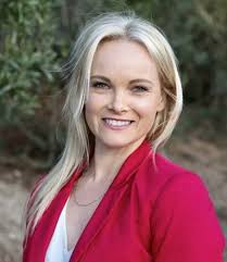 Fallon Salinas's Instagram, Twitter & Facebook