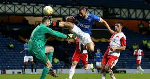 Roofe's motive at this point was just to keep the ball as far away from the liege players as possible. 8rbvtvxs6qoahm