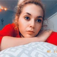 Jasmine Grubb's Instagram, Twitter & Facebook