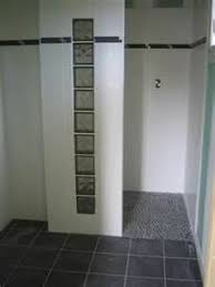 Cloison Douche Brique De Verre Et Placo Bing Images Salle De Bains Brique Cloison Douche Idee Deco Toilettes