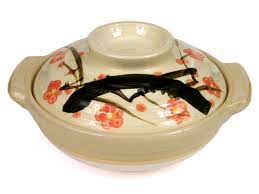 It also gives makes your food attain the these pots retain the heat and with the lid, your food will remain warm for a longer time. Pink Cherry Blossoms Large Japanese Donabe Pot