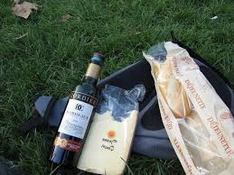 Cheap Wine Cheese Baguette View Of Eiffel Tower Heaven Cheap Wine Eiffel Tower Favorite Places