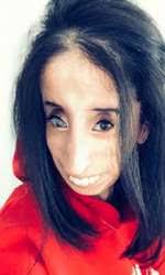 După ce a fost părăsită de iubit, femeia a devenit deprimată și a încetat să mai mănânce, până a ajuns numai piele. A Fost SupranumitÄƒ Cea Mai UratÄƒ Femeie Din Lume Cum AratÄƒ Lizzie Velasquez Acum E Total SchimbatÄƒ Perfect Style