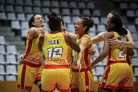 La italiana se encontraba en pleno directo de la eurocopa para la cadena rai1 cuando se ha marcado un cruce de piernas al más puro estilo sharon stone en 'instinto básico'. Euroleague Women 2020 21 Fiba Basketball