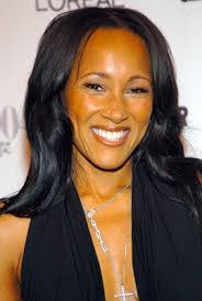 Cynthia Garrett's Instagram, Twitter & Facebook