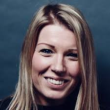 Beth Neil's Instagram, Twitter & Facebook