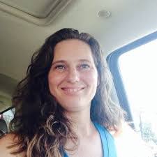 Cindy Cline's Instagram, Twitter & Facebook