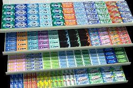 Chew miradent xylitol chewing gum until taste disappears. Chewing A Single Piece Of Gum For Up To 10 Minutes Can Remove 100 Million Bacteria From Your Pie Hole That Finding Is Based On Stud Gum Brands Pack Of Gum Gum