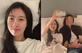 Lee ji ah (이지아) is a korean actress and singer under keyeast. Naoism Hearts And Retreats Lee Ji Ah Today Is A Baby Boy Bed Selfie