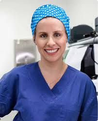 About Dr Danielle Robson