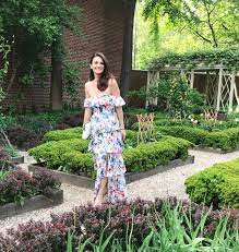 Here are 11 cute wedding guest dress options for that spring wedding. The Best Summer Wedding Guest Looks Finding Beauty Mom
