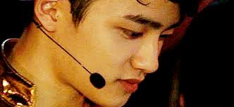 8 Creepy Things All K Pop Fans Do Kpop Gu Family Book Pop