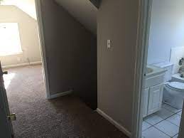 At four seasons apartments we have comfort in mind every step of the way. 3 Bedroom In Louisville Ky 40215 Apartment For Rent In Louisville Ky Apartments Com