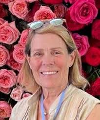 Heather Firestone's Instagram, Twitter & Facebook