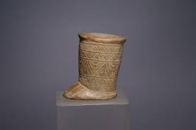 Fairtrade is the most recognized and trusted sustainability label in the world. Ecuador Monteno Incised Ceramic Container In The Form Of A Foot With Suspension Hole David Bernstein Pre Columbian Art Extensive Inventory Of Pre Columbian Art From South America Including Ancient Objects
