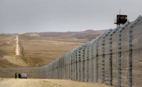 May 20, 1988 (west), and april 14, 1986. No This Is Not A Fence On The Border Of Mexico And Guatemala Fact Check