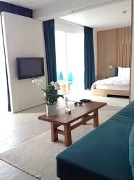 Des rêves avec des chambres grandes et élégantes annoncent un style de vie prospère et heureuse. Chambre De Reve Picture Of X2 Vibe Phuket Patong Tripadvisor