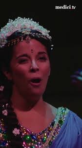 Captivating Duet Performance: Lakme Flower Duet