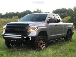 Toyota tundra king shocks oem kit models the following king oem suspension upgrade kits are available for the 2007 and newer toyota tundra: 2016 Toyota Tundra Wheel Offset Slightly Aggressive Suspension Lift 3 5 547897 Custom Offsets