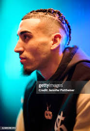 7,660 Chris Cleaveland Stock Photos, High-Res Pictures, and Images