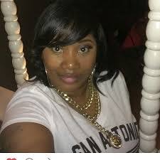 Candice Bridgewater's Instagram, Twitter & Facebook