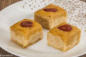 Photo De Recette De Basboosa Gateau De Semoule Bahrein Basboosa Amandes Semoule Dessert Gateau Bio Sirop De Kil Gateau De Semoule Alimentation Recette