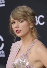 Taylor Swift Drops 'Lover' Single Off Upcoming Seventh Album! Listen HERE! 