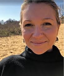 WFTV Pat Llewellyn Bursary Winner Laura Martin-Robinson's journey.