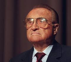 Dwayne O. Andreas, Who Turned Archer Daniels Midland Into Food Giant, Dies  at 98