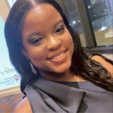 Ebony Bell (@ebonynbell) • Instagram photos and videos