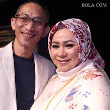 Lirik Lagu Bunda Melly Goeslaw Ragam Bola Com